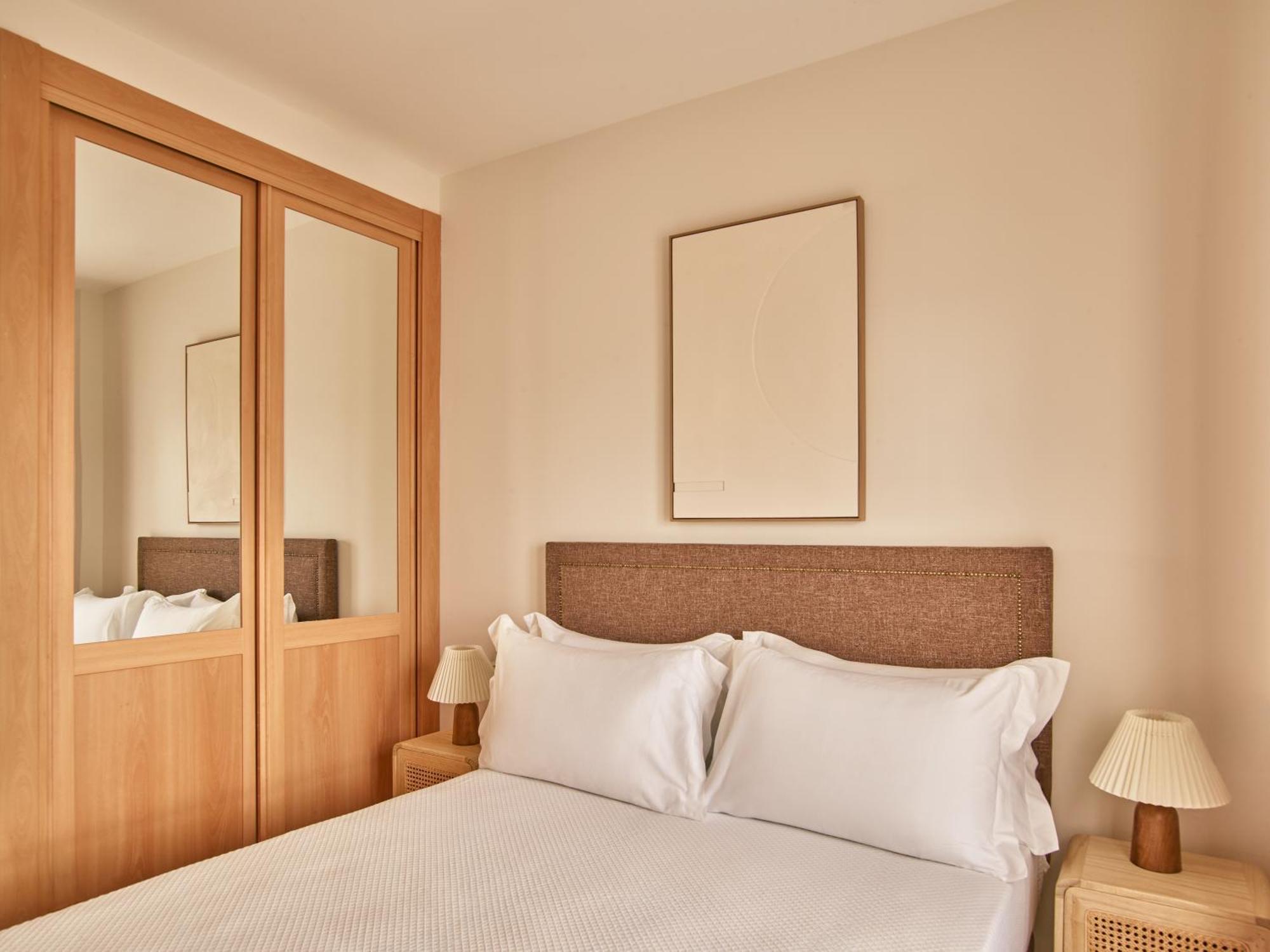 Apartamentos Turisticos Casa De La Borrega エステポナ エクステリア 写真