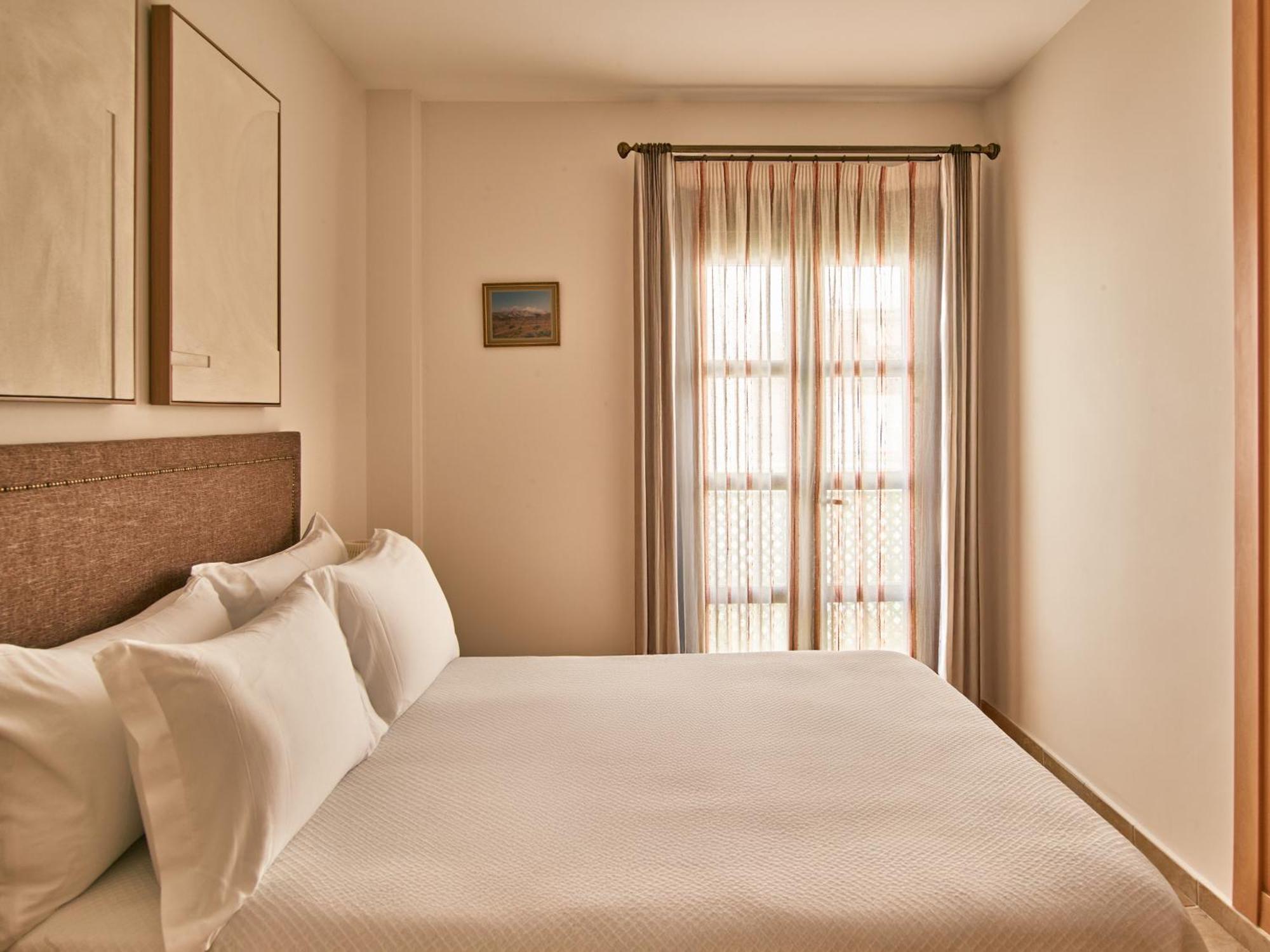 Apartamentos Turisticos Casa De La Borrega エステポナ エクステリア 写真